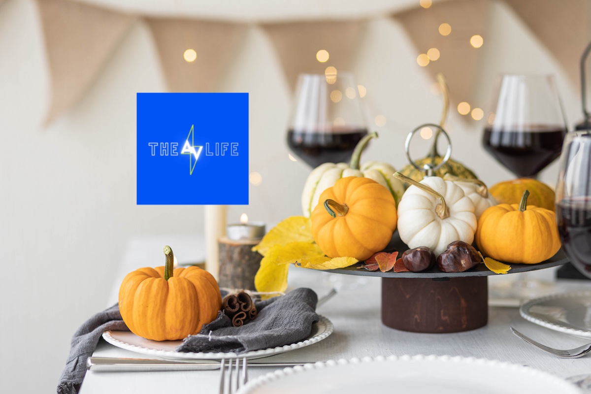 idea-for-a-beautiful-autumn-setting-for-thanksgivi-2022-10-07-00-18-20-utc_0