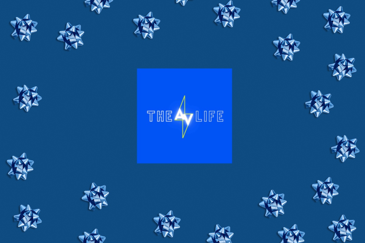 holiday-blue-background-with-circle-frame-of-blue-2023-11-27-05-23-38-utc