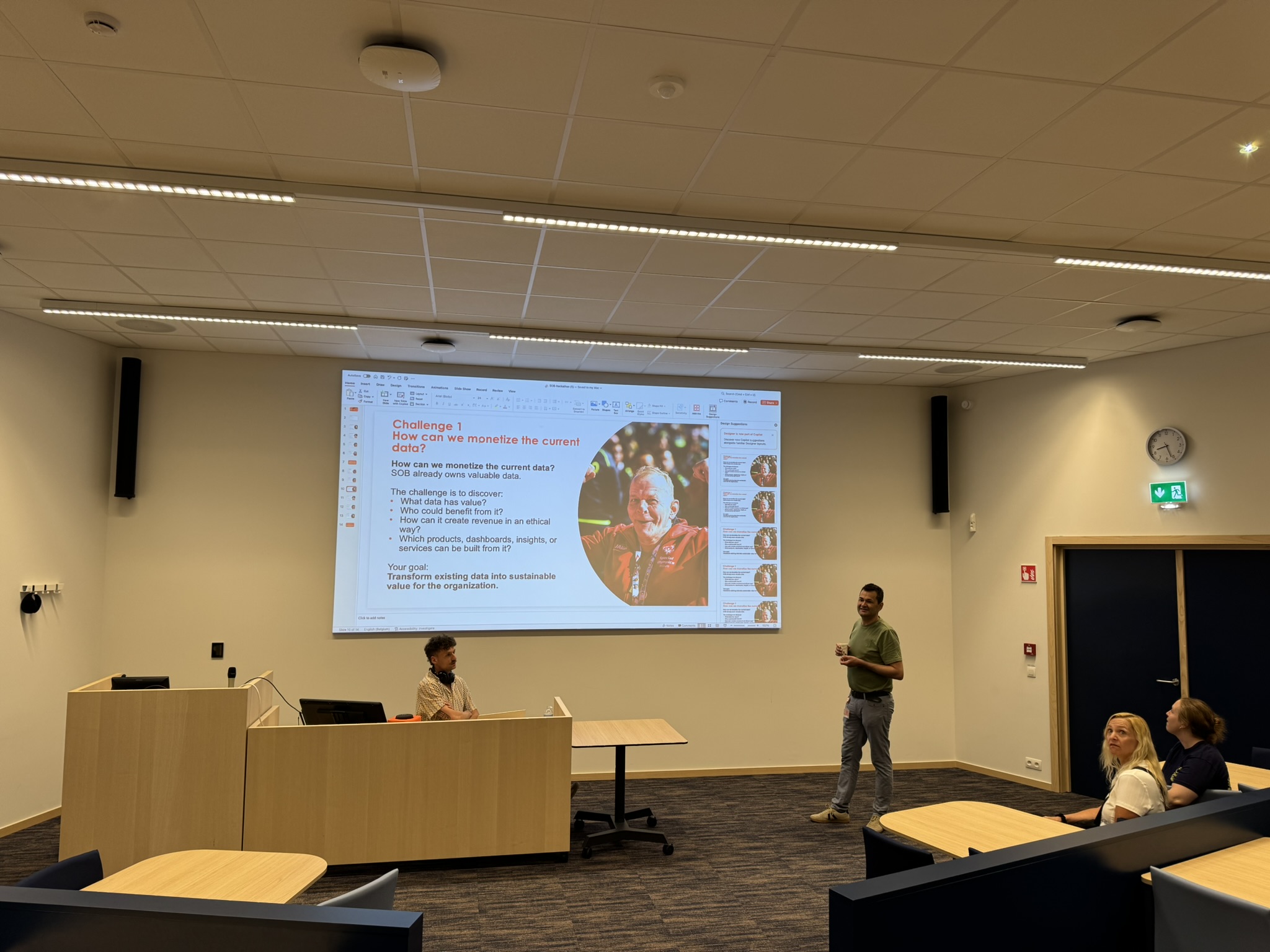 Presentation on a screen