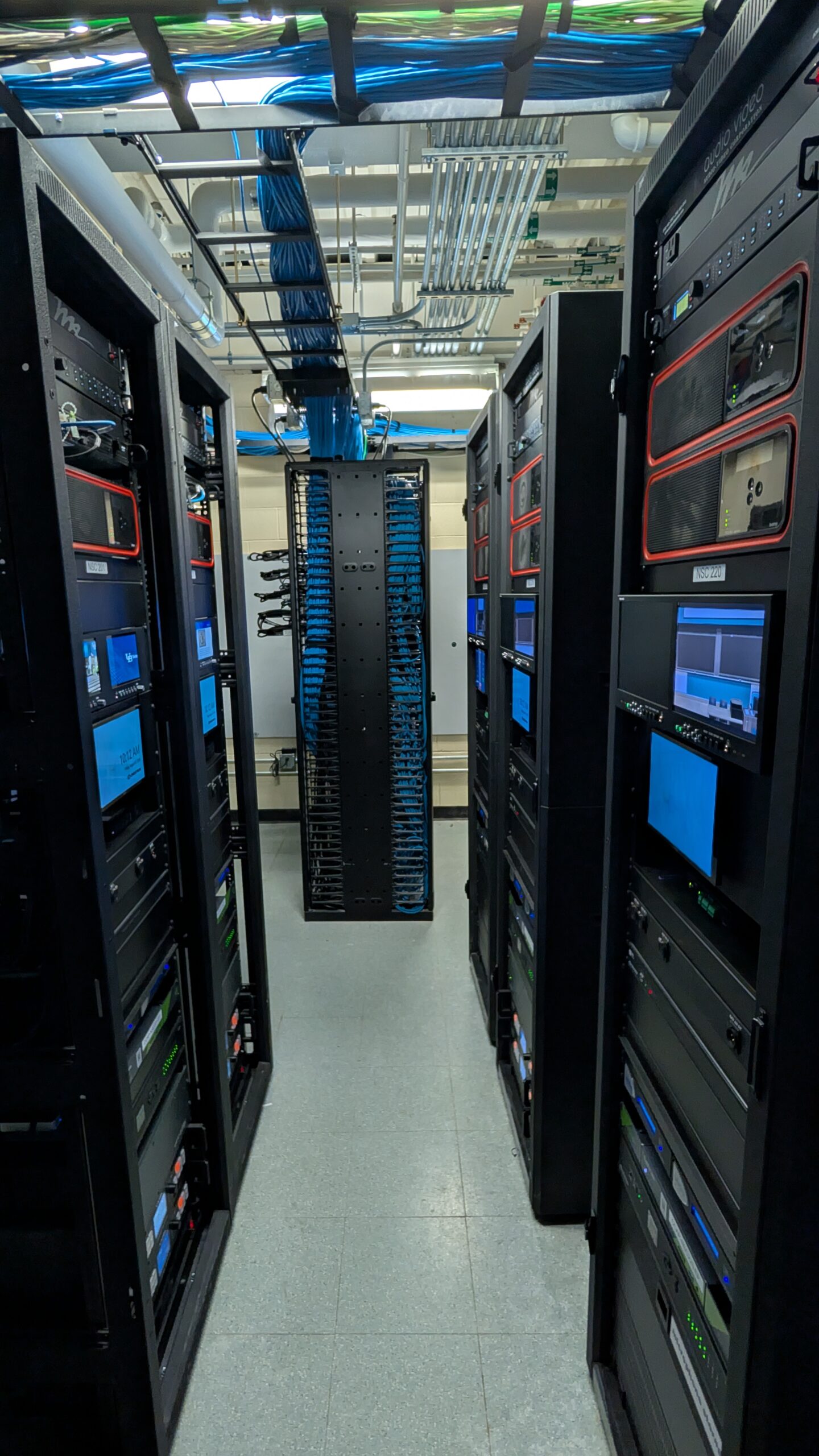 Racks in IDF