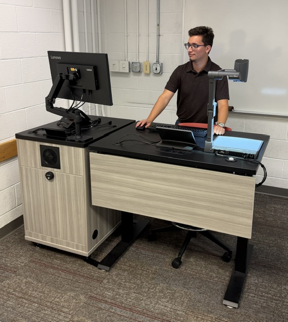CCI Lectern