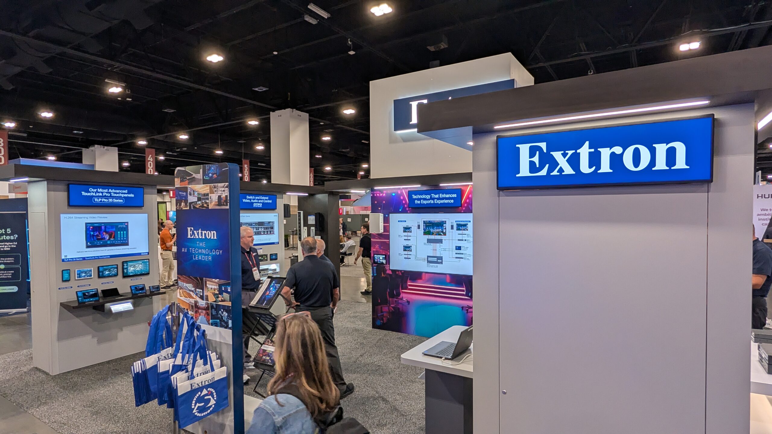 Extron Booth 5